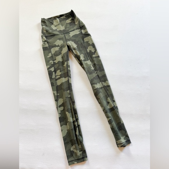 Lululemon Fast Free High-Rise Tight 25" Camo Medium Olive Size 0 NWOT - Picture 3 of 6